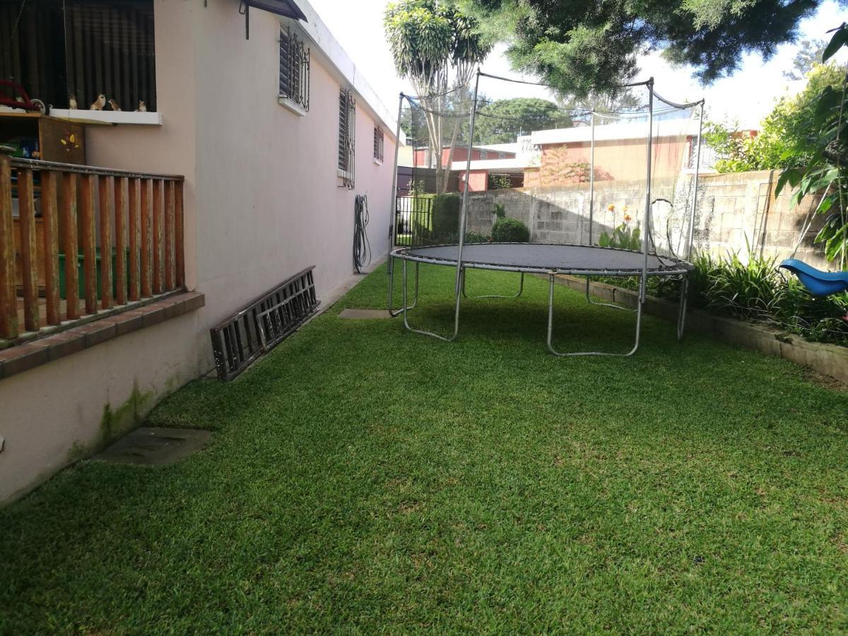 Apartmán Casa Familiar La Arboleda Ciudad de Guatemala Exteriér fotografie